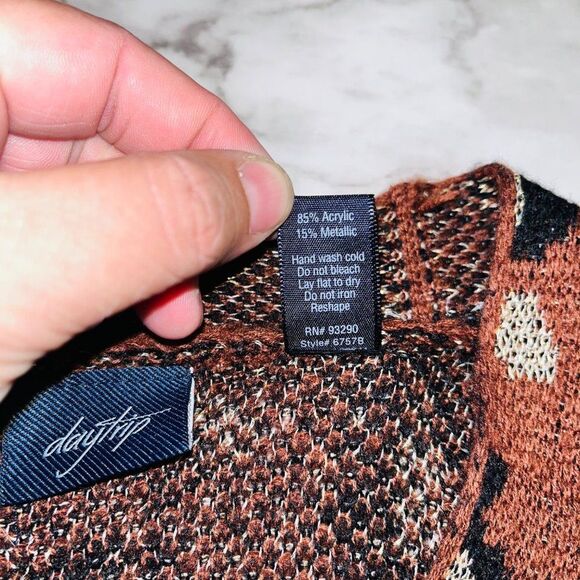 Day Trip | Long Sleeve Knit Cardigan Cheetah Print | Brown | Women's | M - Picture 5 of 5